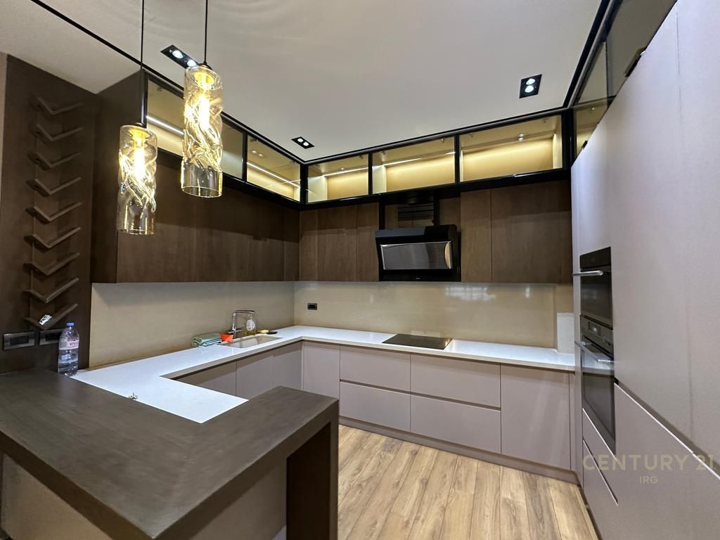 Apartment 2+1+2 for sale at Delijorgji Complex