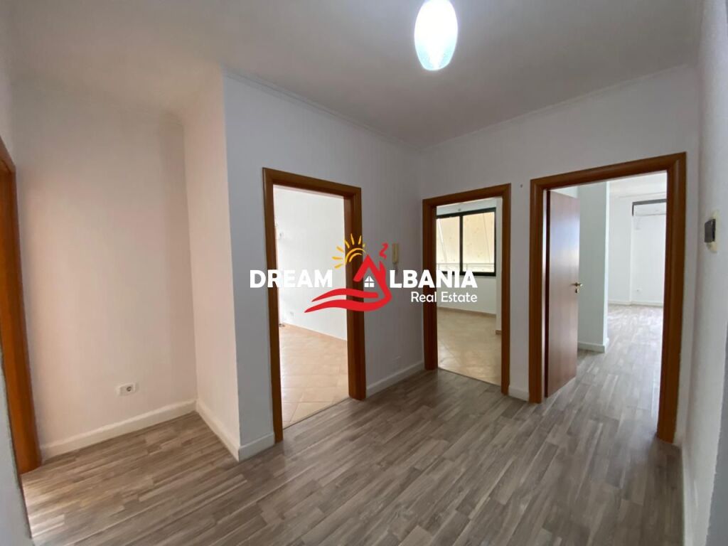 Appartamento in affitto 3+1+2 Bagni, vicino a Bulevardi Gjergj Fishta Tirana (ID 4231486)