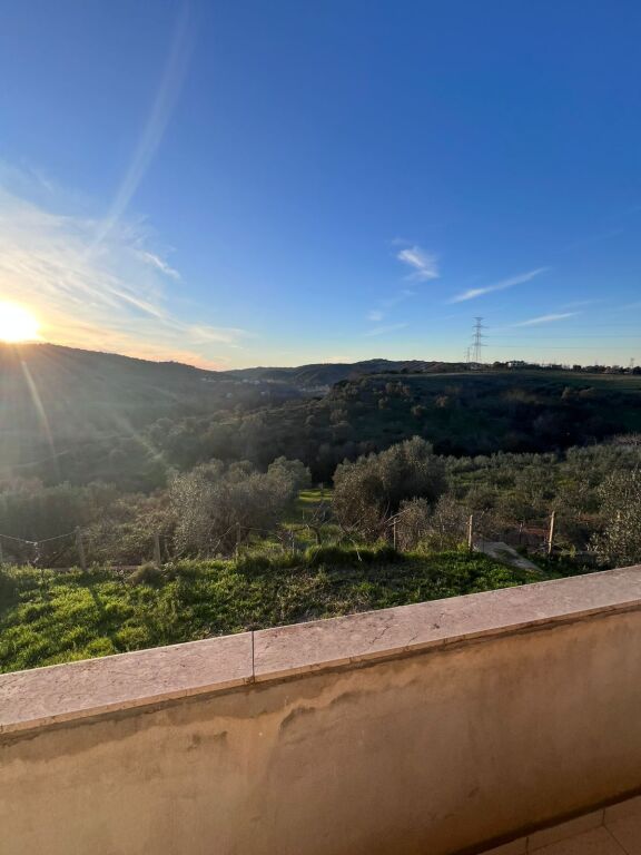 Shitet Stepi 150tm me bache 8 dulume