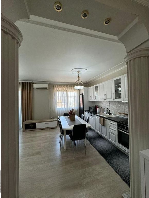 Shitet Apartament 2+1+2 tek Oxhaku 180,000 €