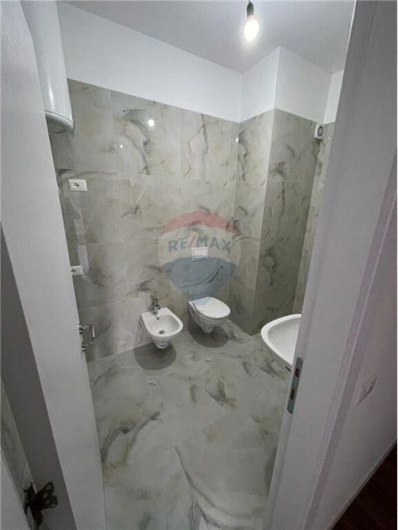 2+1 - Për Qira - Farmacia 10