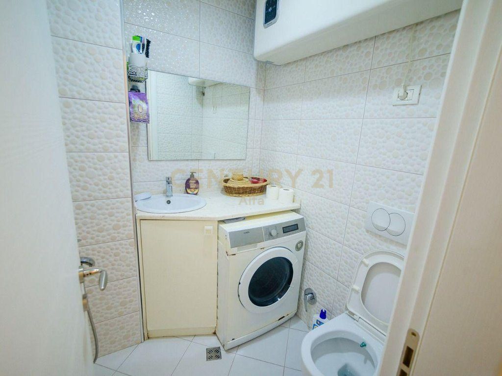 Appartamento 2+1+2 in Affitto a Brryl, Completamente Arredato