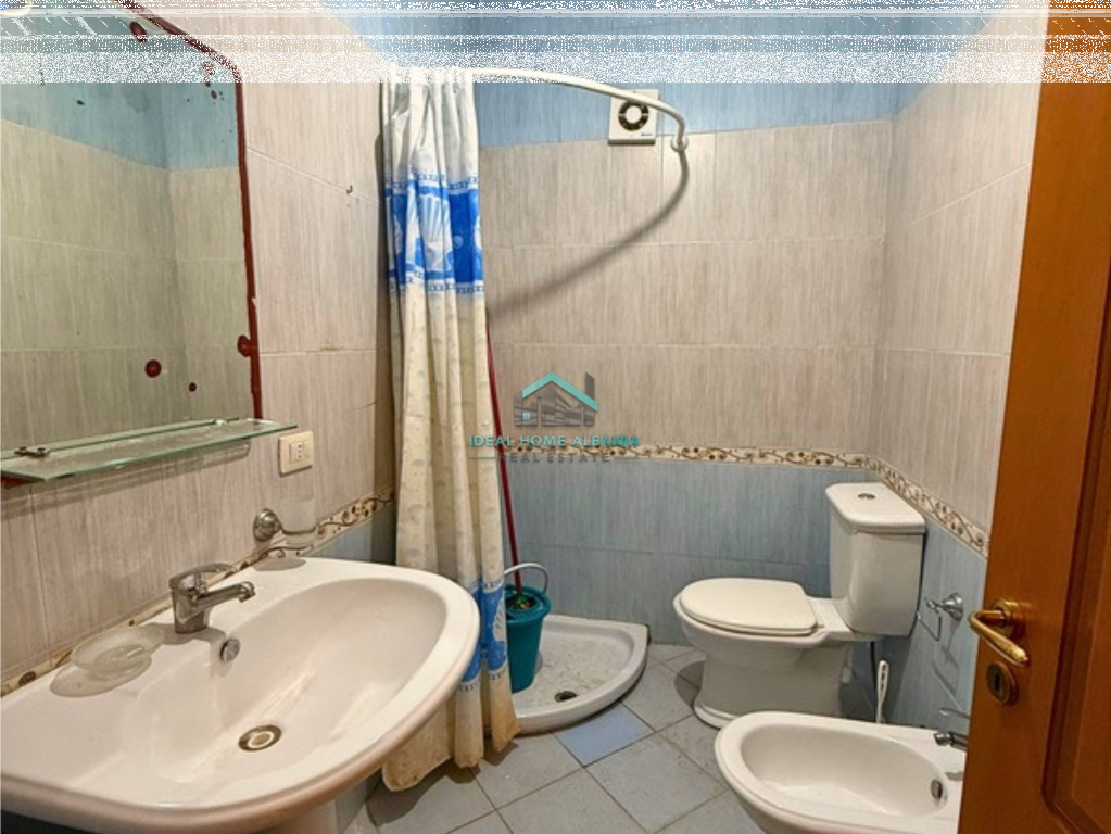 Appartamento 2+1+2 in Vendita – Lungomare, Vlorë