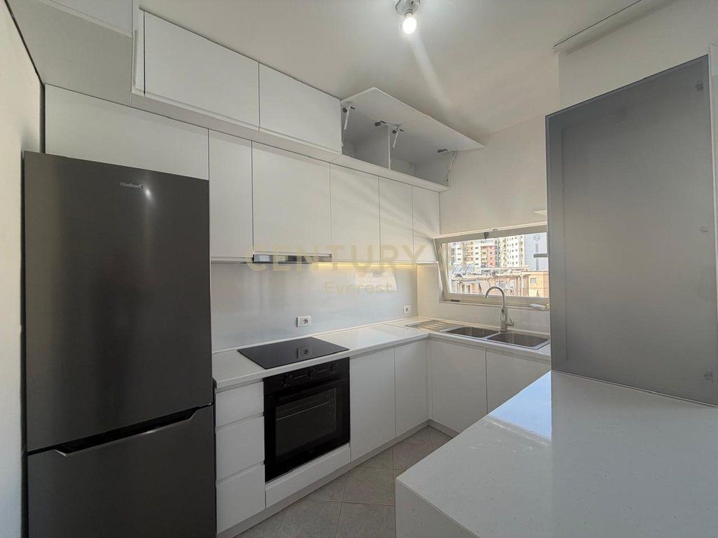 PALLATI ME SHIGJETA, APARTAMENT 2+1+2 PER QIRA 500 € /Muaj