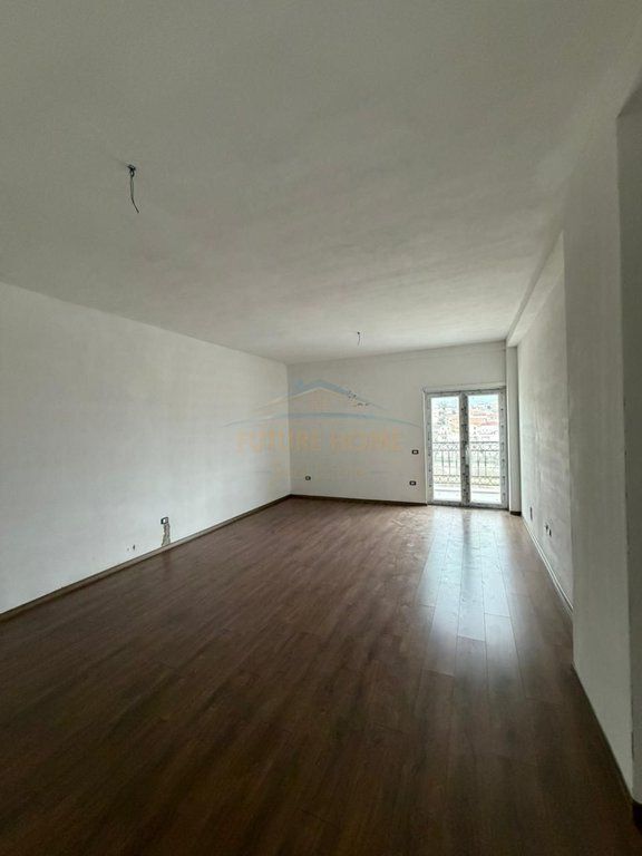 For sale, Apartment 2+1+2, Sauk, Porta Tirana e Re, Tirana.