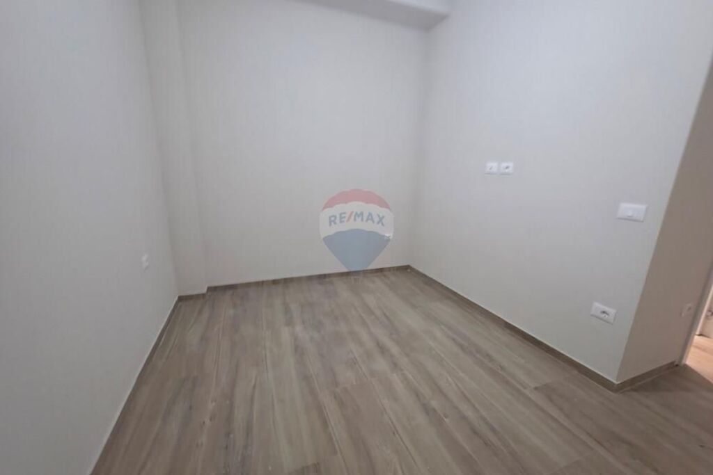 Appartamento - In Vendita - Via Mihal Grameno, Tirana