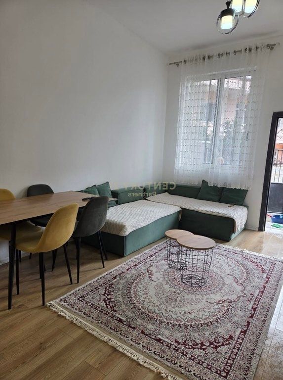 Kombinat - Private house 2+1 for rent