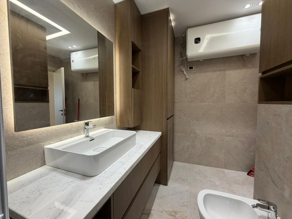 Apartament 1+1 per qira tek Myslym Shyri.