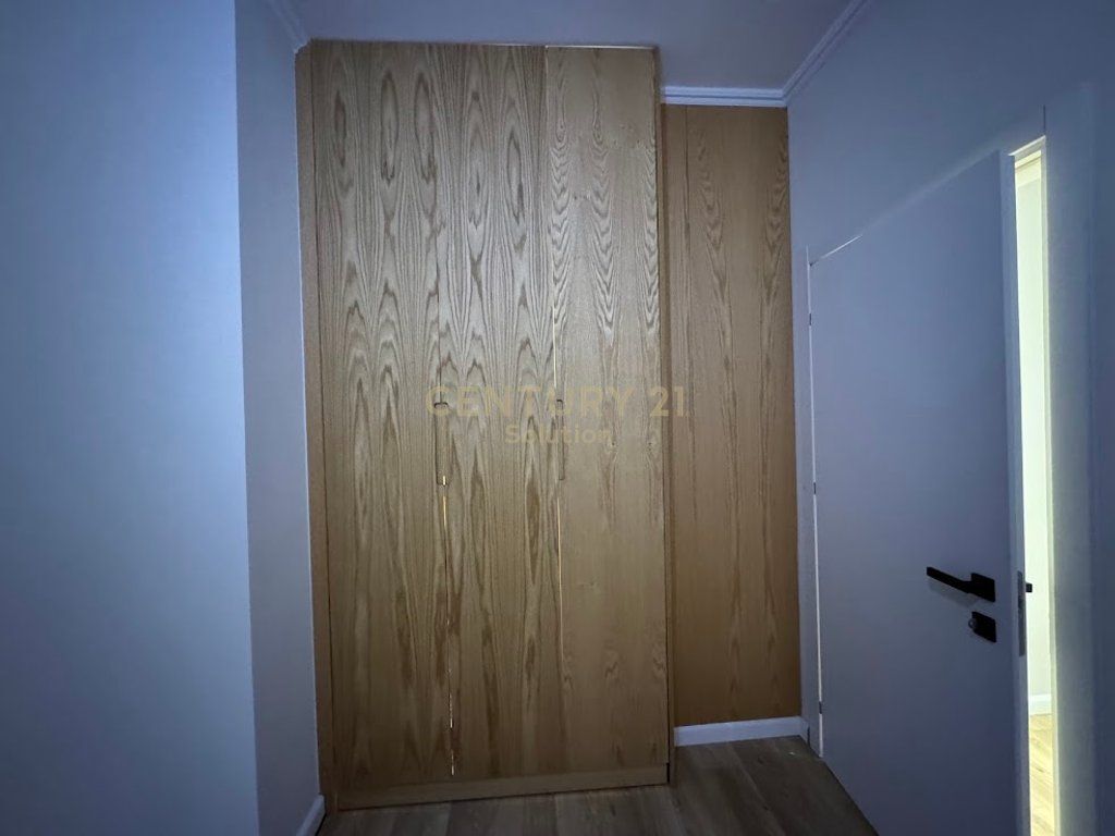SHITET APARTAMENT 2+1 TEK KODRA E DIELLIT