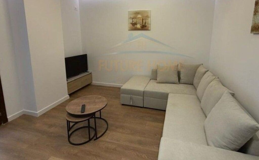 Rent, Apartment 1+1, Paris Commune