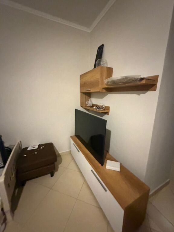 Jepet Apartament me qera