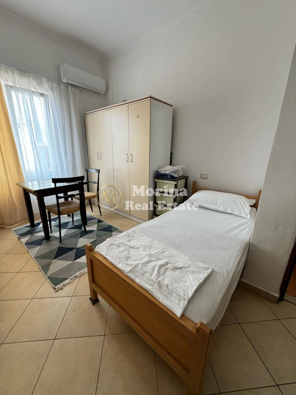 Affitto | Monolocale | Via 5 Maji | 300 €/Mese