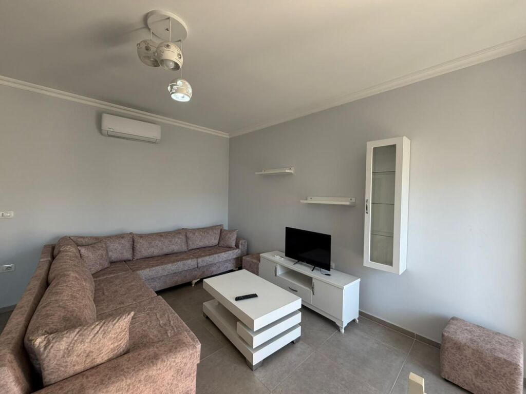 Appartamento 1+1+balcone in Affitto a Ali Dem