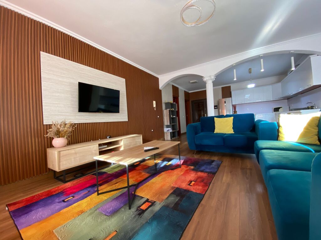 2+1/Qera📍Myslym Shyri 📌700€ bruto