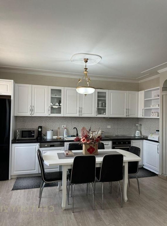 Vendiamo appartamento 2+1+2 presso Oxhaku