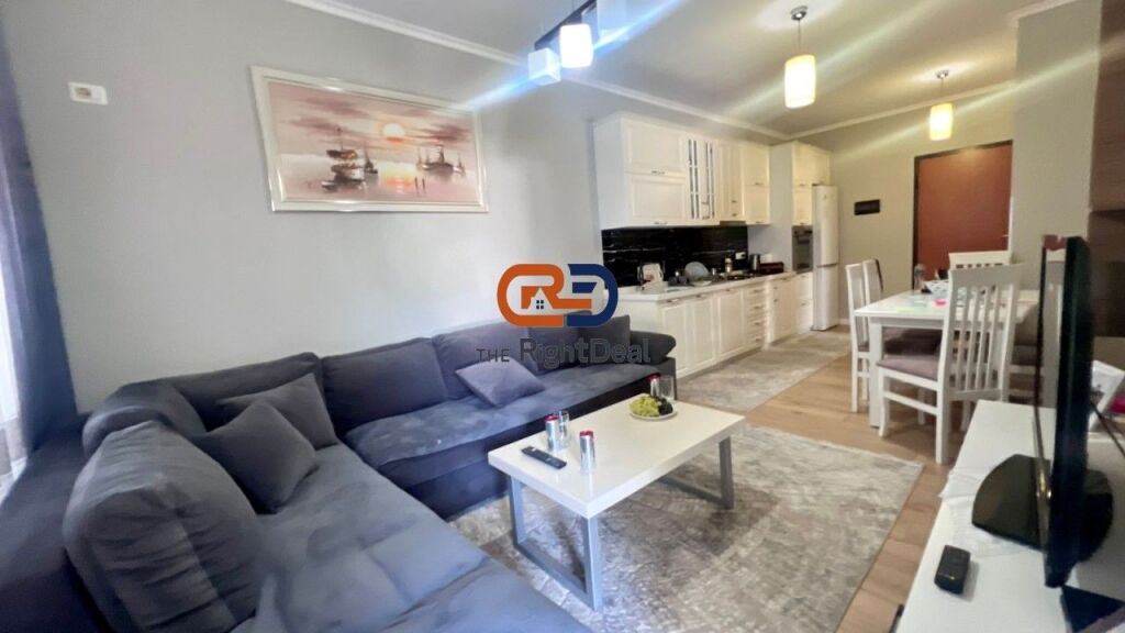 A Fresk si affitta un appartamento 2+1 completamente arredato!!!