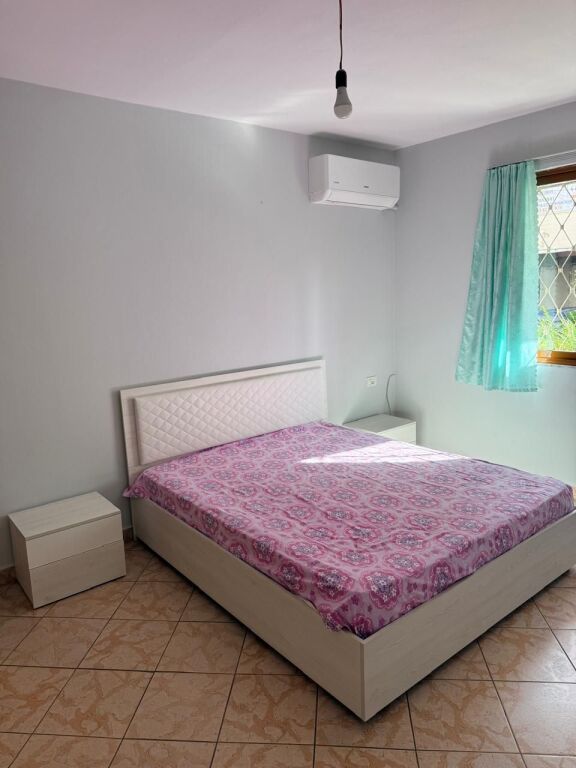 APARTAMENT 2+1 PER QIRA , ISH PARKU!