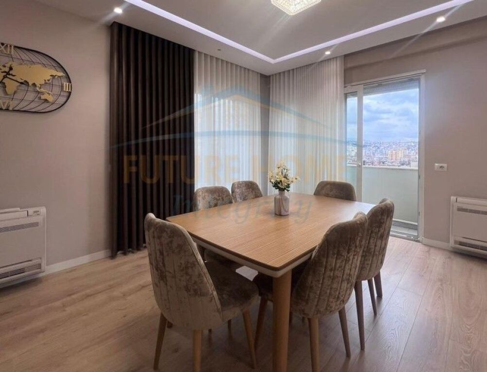 Qera, Apartament 3+1+2+2 Poste parkimi, Shkolla e Kuqe