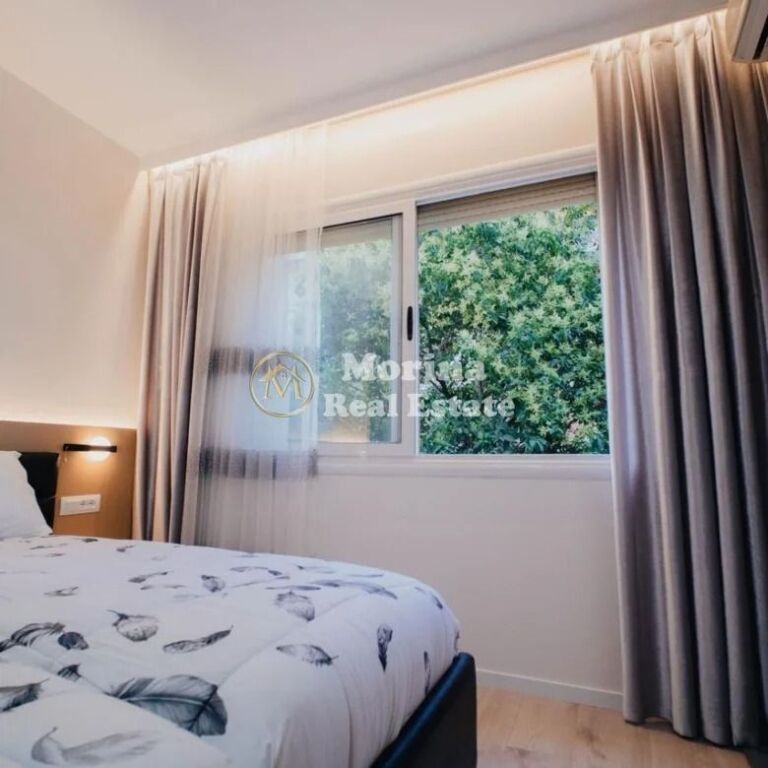 Rent | Apartment 2 + 1 | Paris Commune | 1500 €/month