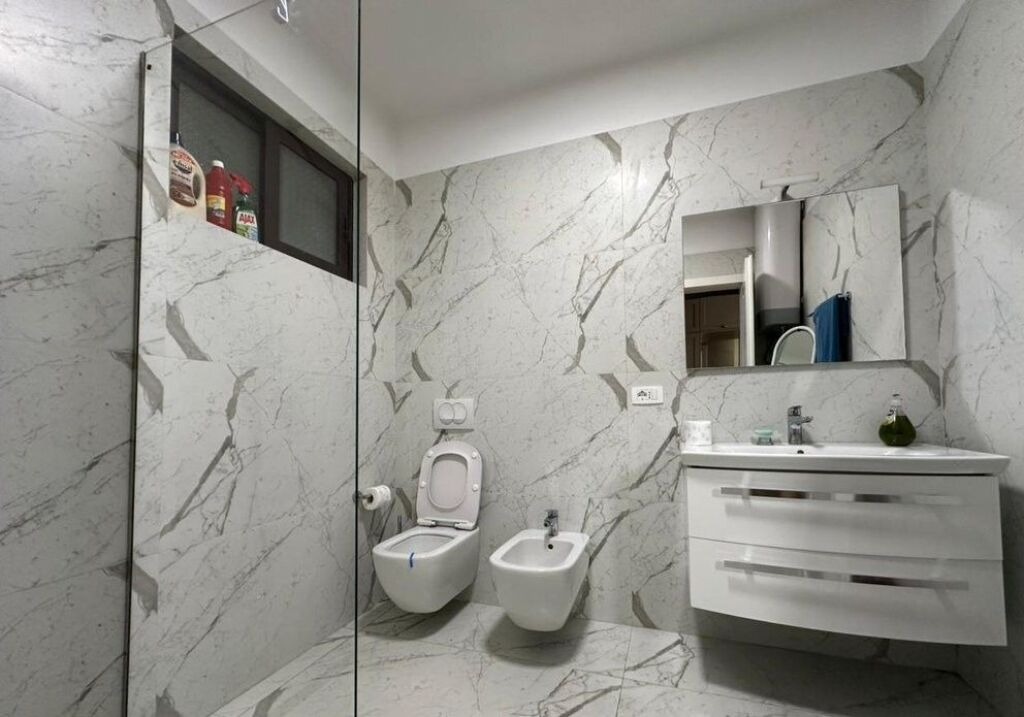 Appartamento 2+1+2 In Affitto A Bllok!