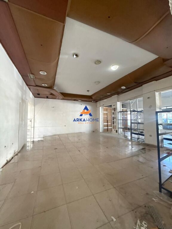 WAREHOUSE FOR RENT 800M2 "AT AMERICAN HOSPITAL 3" 370000 LEKE