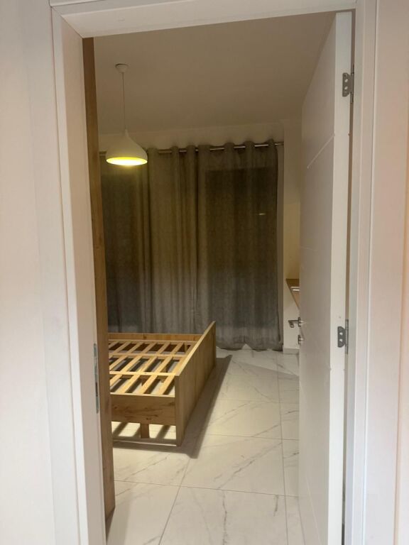 Jepet Apartament me qera