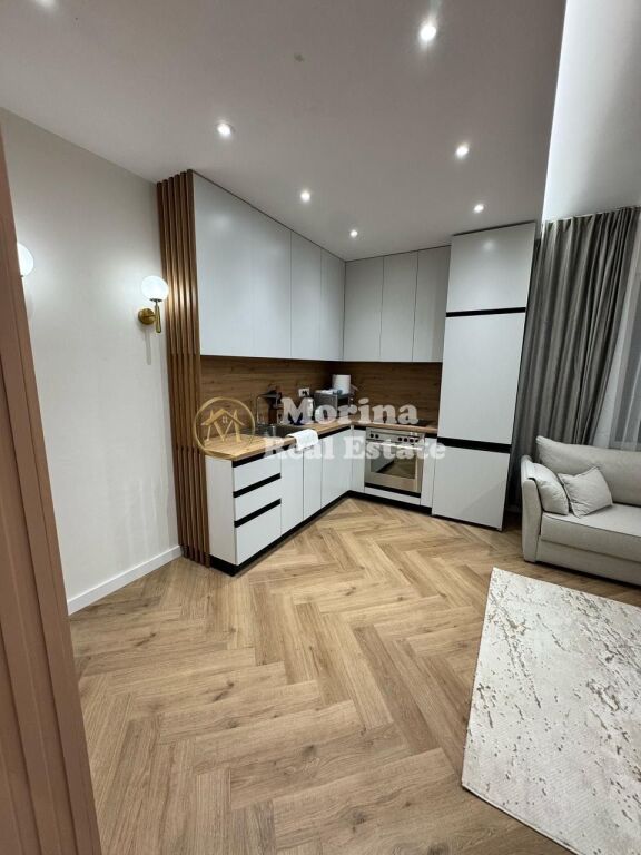 Qera | Apartament 1 + 1 | Rruga 5 Maji | 500 €/Muaj