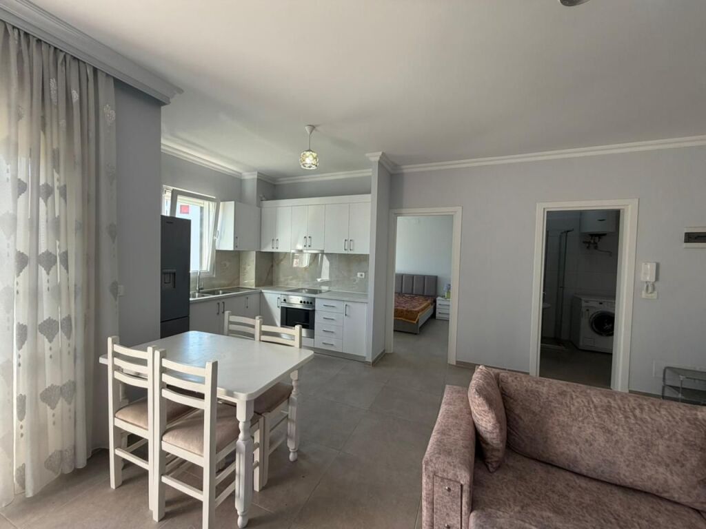 Appartamento 1+1+balcone in Affitto a Ali Dem