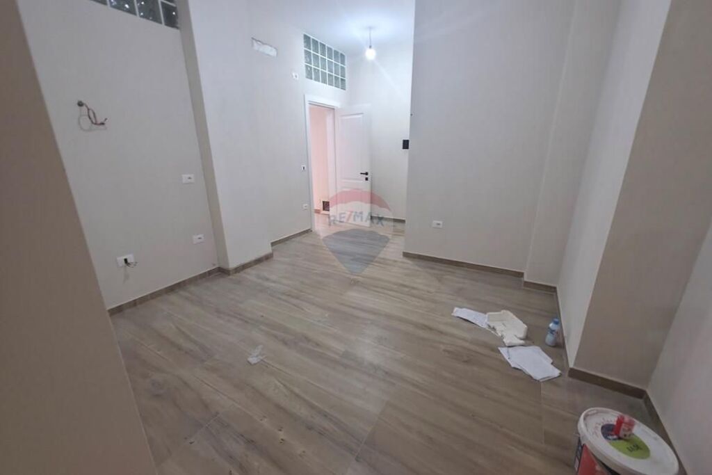 Appartamento - In Vendita - Via Mihal Grameno, Tirana