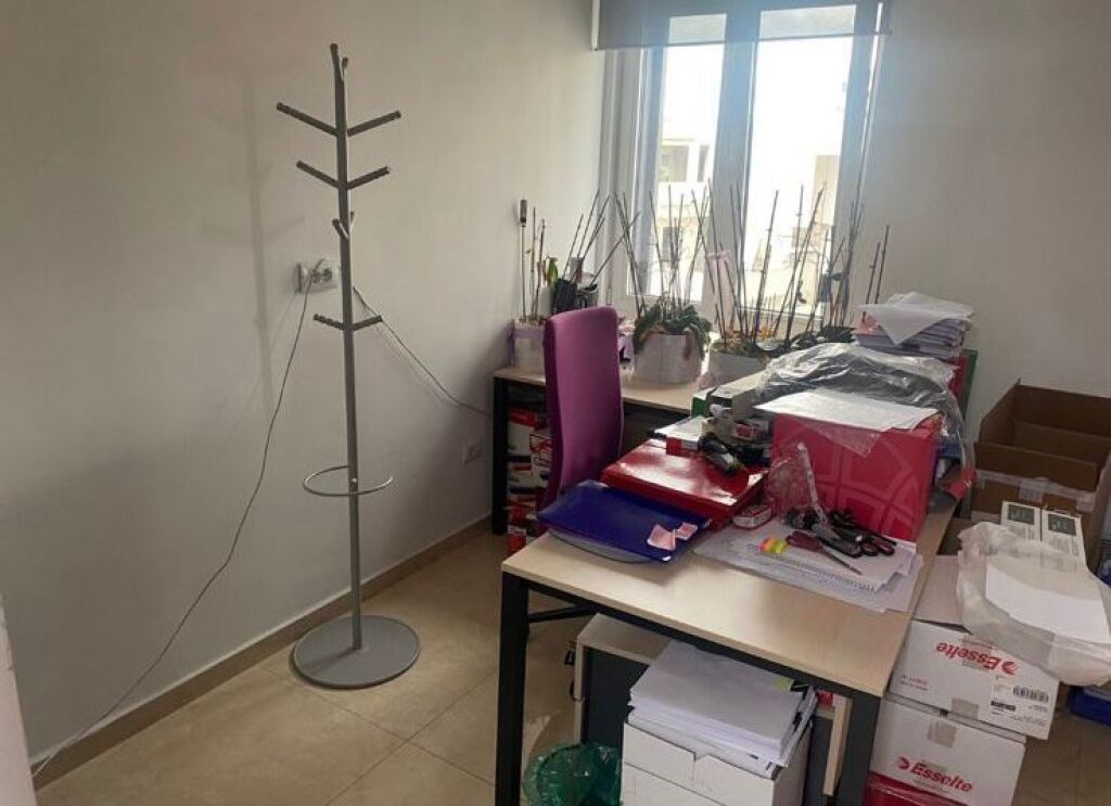 UFFICIO IN AFFITTO 76 M2 CENTRO 1.100 EURO