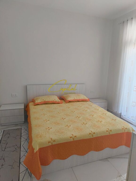 APARTAMENT ME QIRA 1+1 5 MAJI 55.000 LEKE