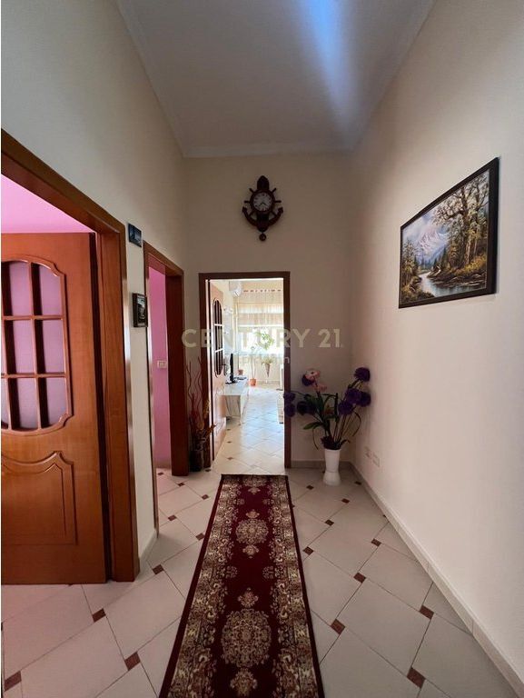APARTMENT 2+1 FOR RENT IN THE CENTER OF DURRES!