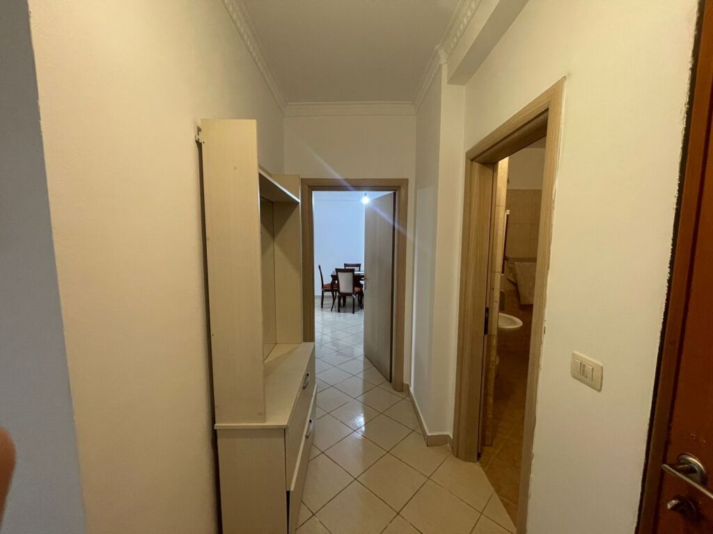 For rent 2+1+2 ASTIR AT ARTISTI BAR 50,000 leke