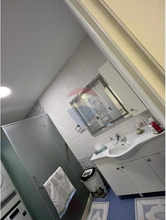 Apartament për Shitje  2+1+2– Rruga e Thesarit, Fresk, Tiranë