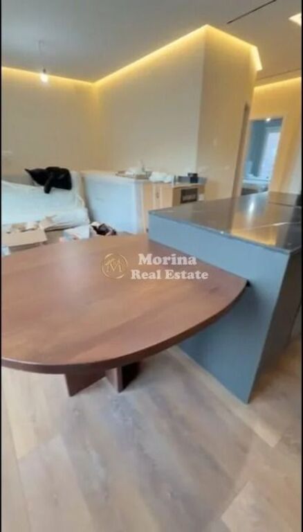 Affitto | Appartamento 2 + 1 | Lago Artificiale | 1200 €/mese