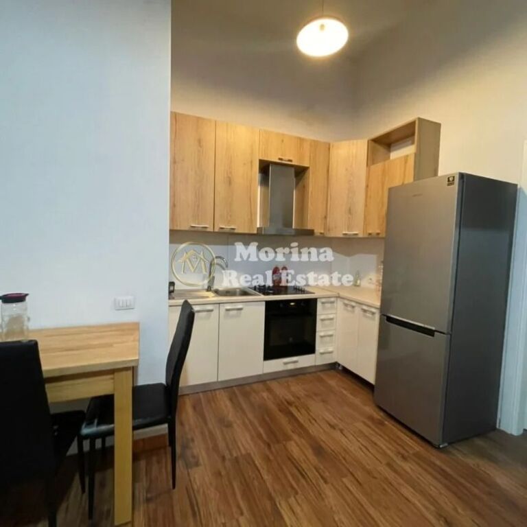 Rent | Apartment 2 + 1 | Zogu i Zi | 900 €/month