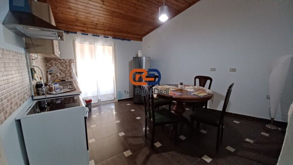 Tek Stadiumi Dinamo, Jepet Me Qira Apartament 2+1, Me Lokacion Perfekt!!