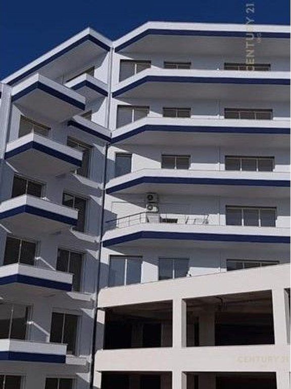 VENDESI APPARTAMENTO 2+1 VICINO ALL'ACQUA FREDDA