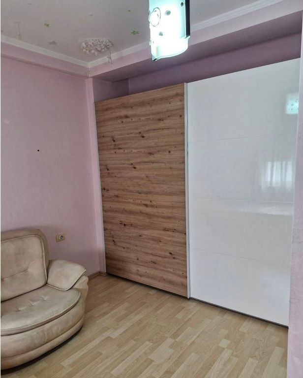 Appartamento in affitto 2+1 vicino alla strada dei kosovari