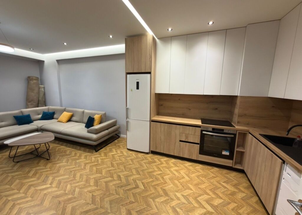 Appartamento 1+1 in Affitto Astir