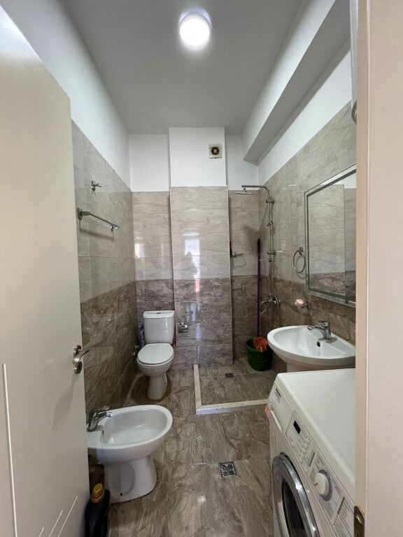 🏡 APPARTAMENTO 1+1 IN AFFITTO – VIA FROSINA PLAKU | COMPLESSO CONTATTO