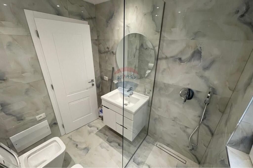 Appartamento 2+1+2+ Posto Auto Lago Secco