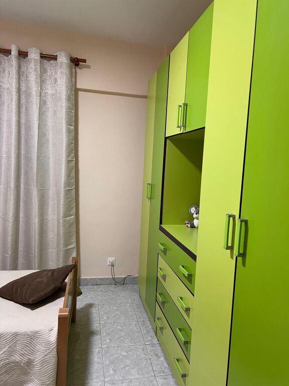 Jepet Me Qera Apartament 2+1+2 Ballkone