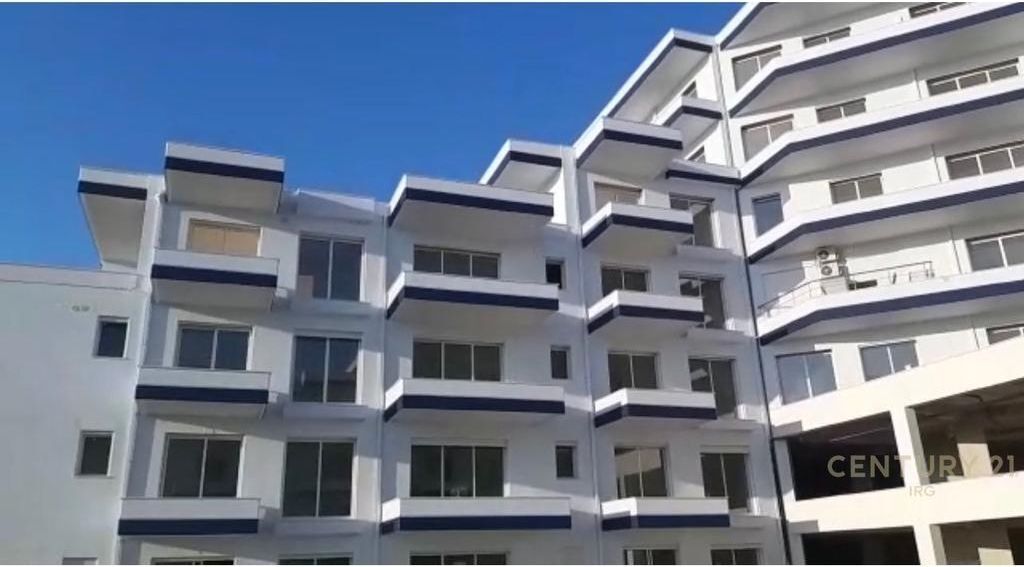 VENDESI APPARTAMENTO 2+1 VICINO ALL'ACQUA FREDDA