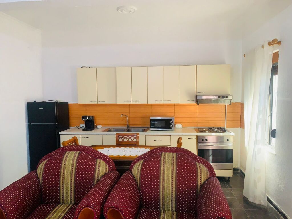 For rent 1st floor of a Private House at Royal Gaz, Former Kenete