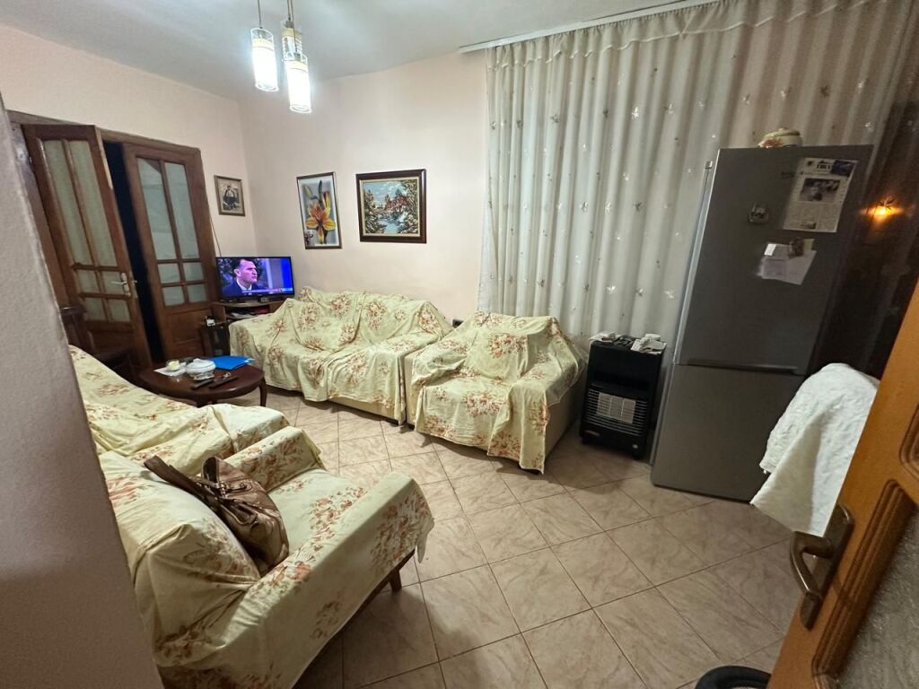 🏢Rruga Mine Peza,prane Prokurorise Tirane shitet apartament 3+1, 170,000€uro