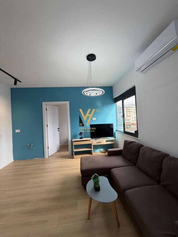 VENDESI APPARTAMENTO 1+1 A CASA ITALIA 78.000 EURO