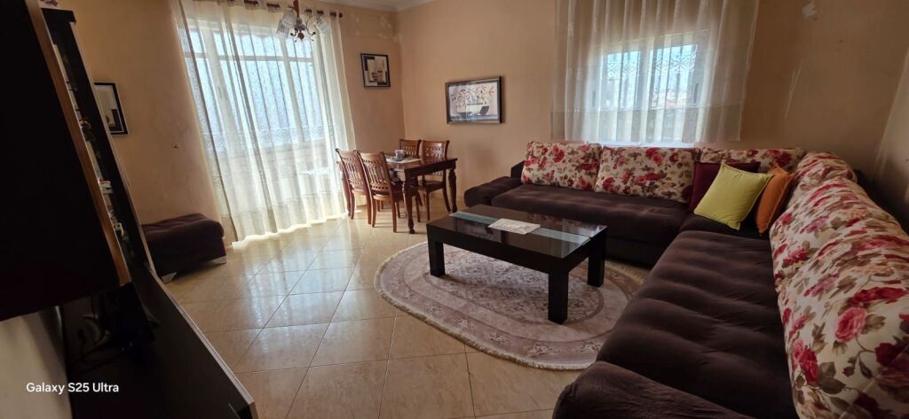 For rent entrance 1+1