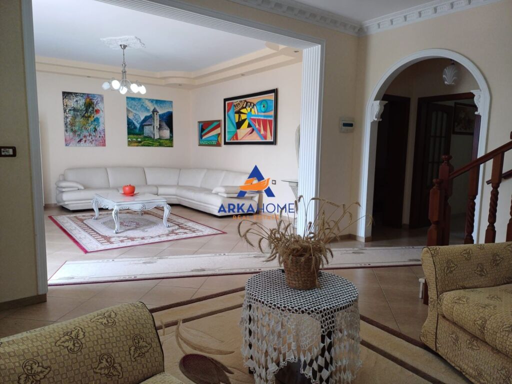 3-STOREY VILLA FOR RENT 810M2 "AULONA STREET, FIER UPRISING, FIER" 2500 EURO