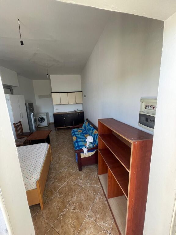 STUDIO APARTMENT 17000 LEKE.VILAT GJERMANE